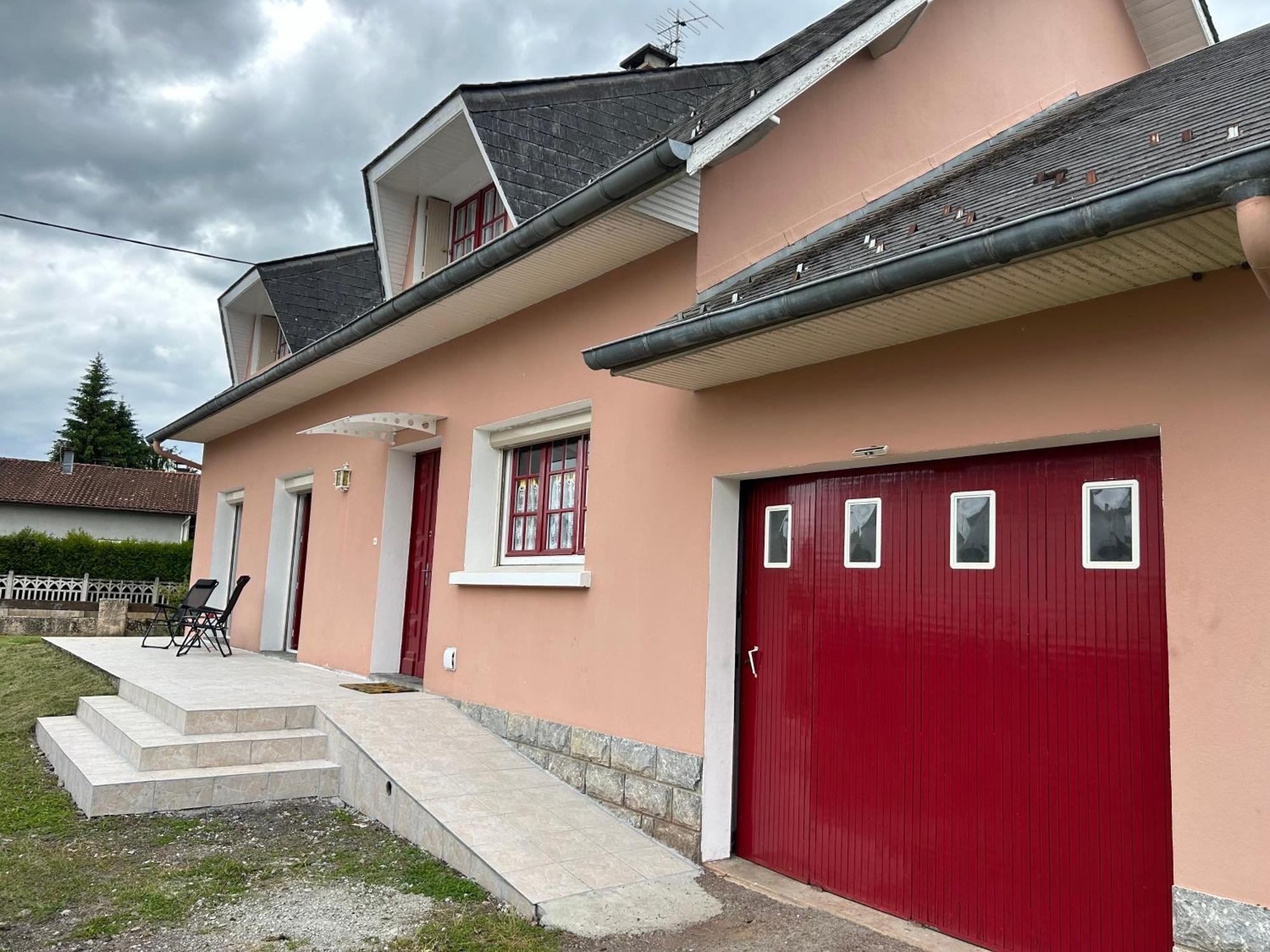 Gite La Maison Rose Lannemezan Exterior photo